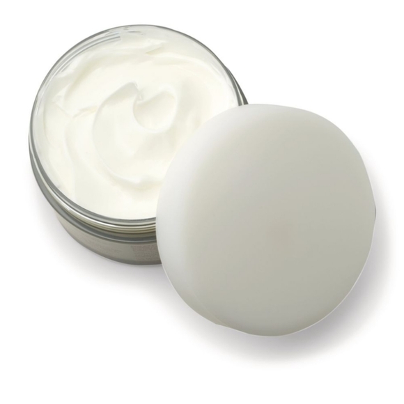 Aromatherapy Associates Rose Indulgent Body Cream - Picture 3 of 7